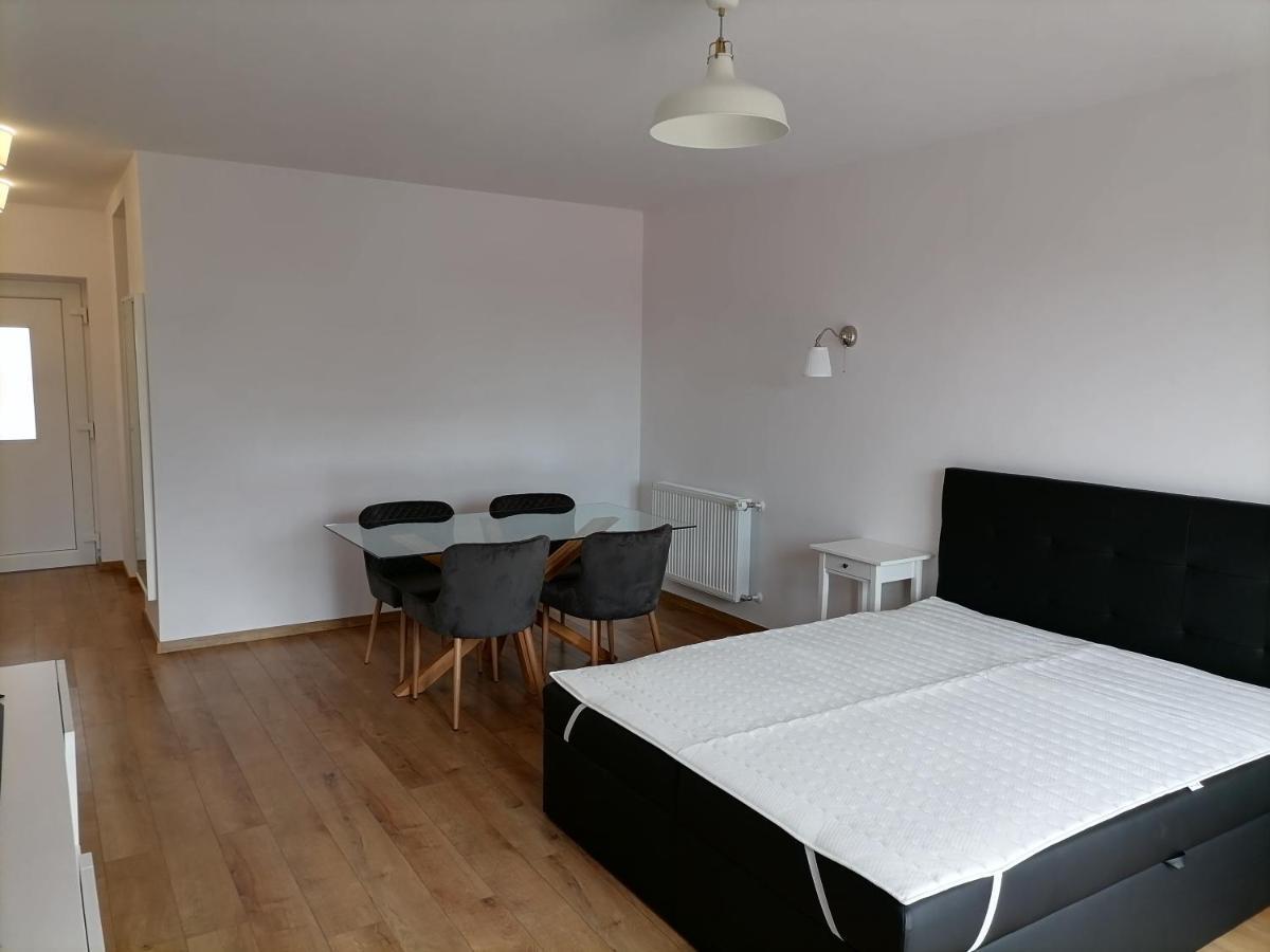 Kapitany Apartman Lägenhet Siófok Exteriör bild